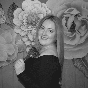 Portrait of Olivia Gallegos, a professional stylist at PR at Partners, showcasing their expertise and style.