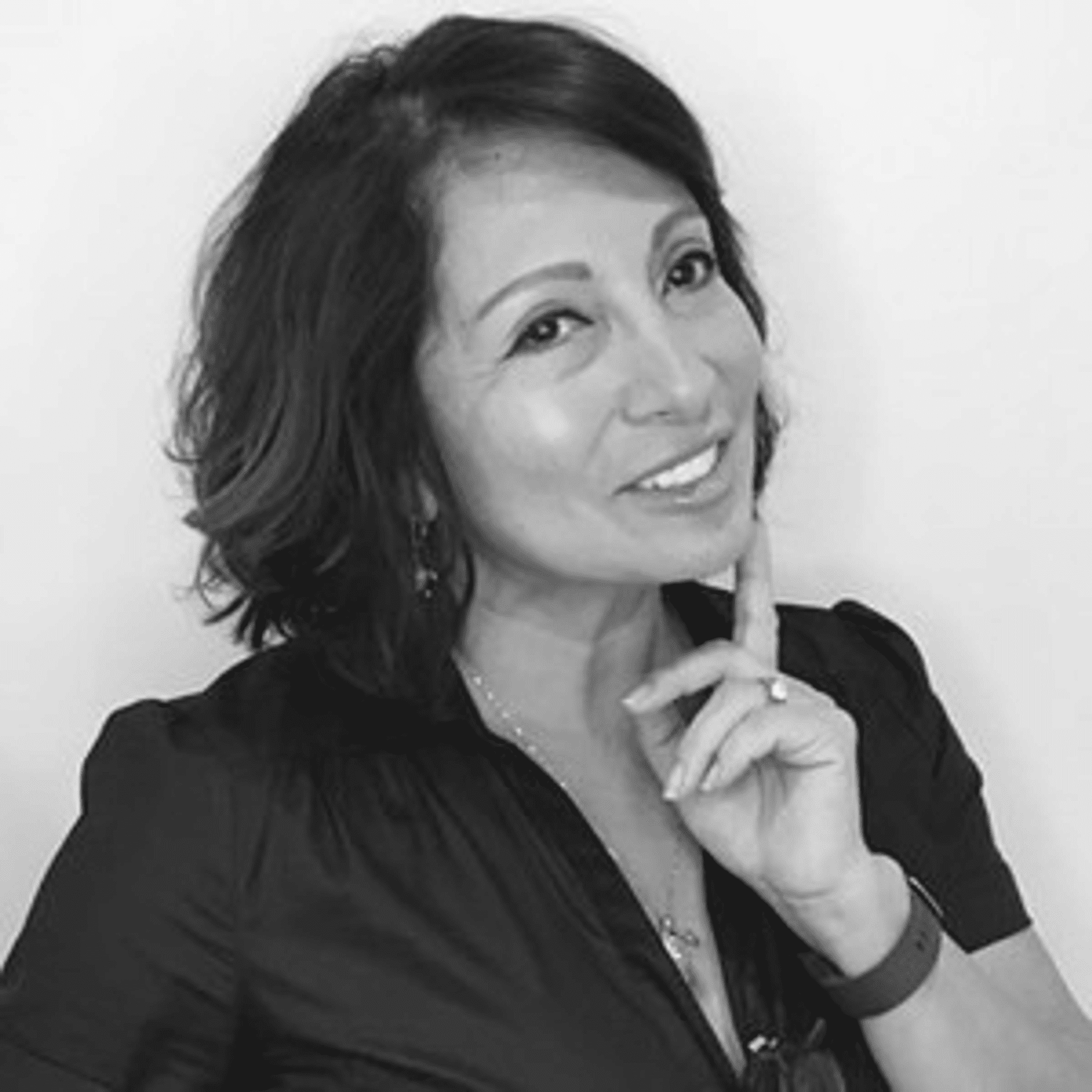 Portrait of Carmen Howard, a professional stylist at PR At Partners, showcasing their expertise and style.