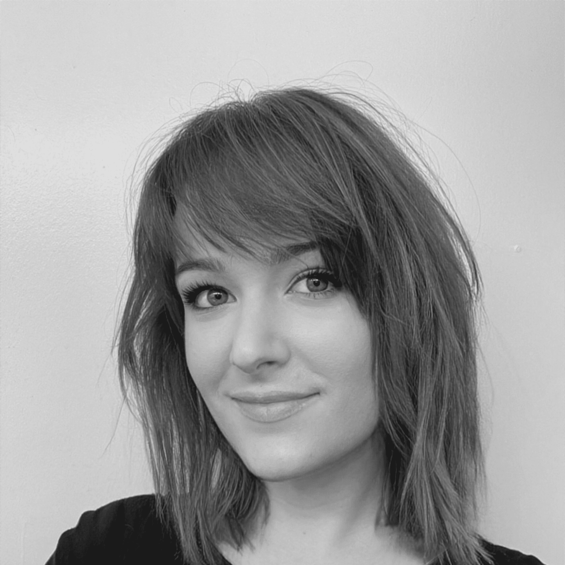 Portrait of Shannon Grace, a professional stylist at PR At Partners, showcasing their expertise and style.