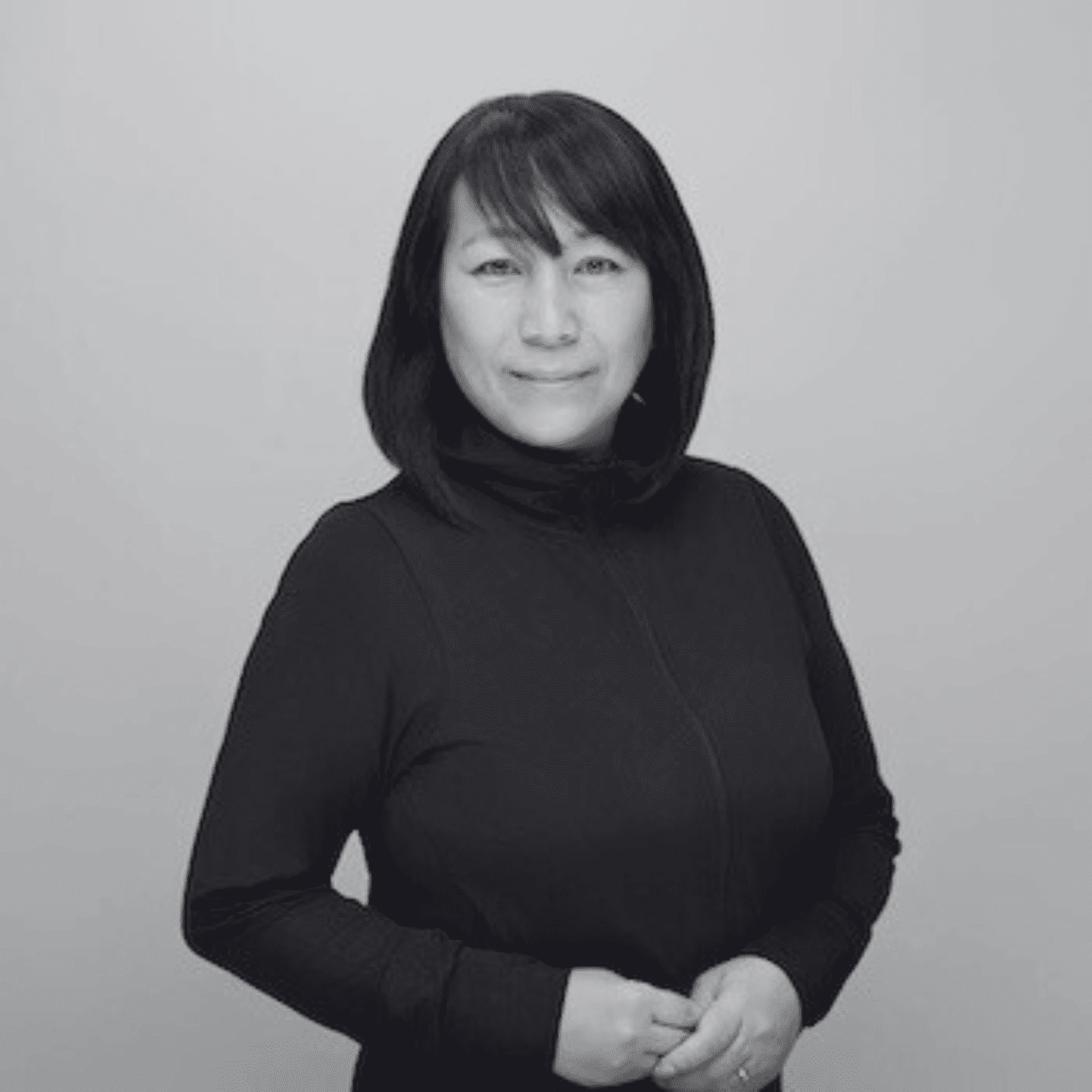 Portrait of Suemi Asai, a professional stylist at PR At Partners, showcasing their expertise and style.