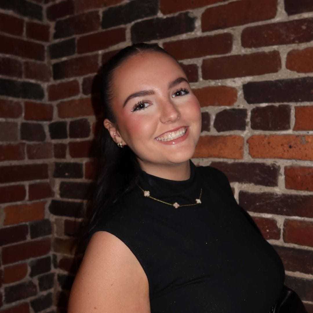 Portrait of Megan, a professional stylist at PR at Partners, showcasing their expertise and style.