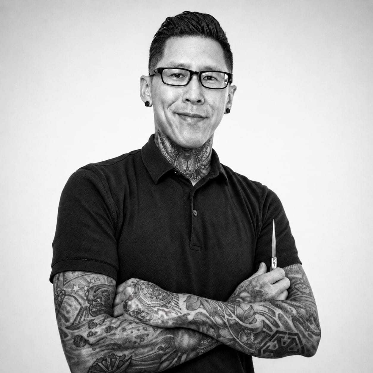 Portrait of Rob Nguyen, a professional stylist at PR at Partners, showcasing their expertise and style.