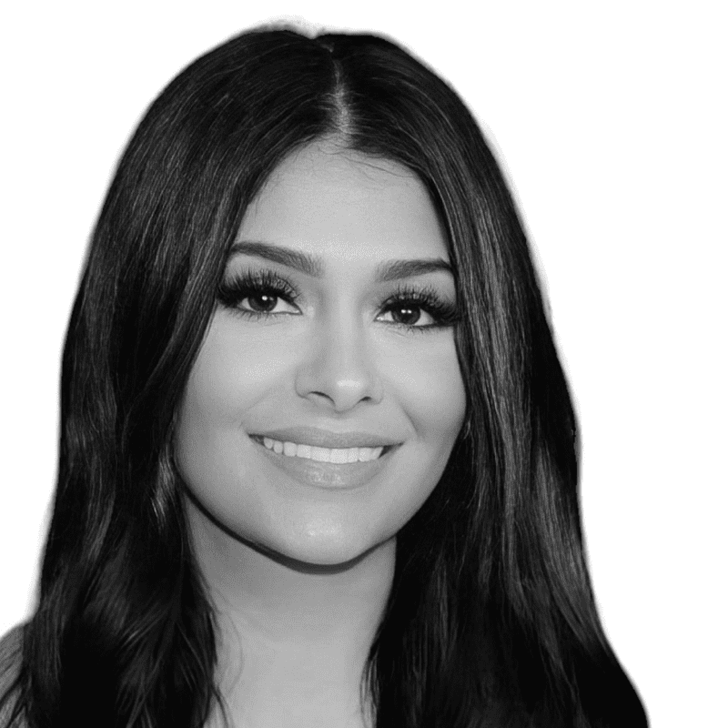 Portrait of Shohreh McGarry, a professional stylist at PR At Partners, showcasing their expertise and style.