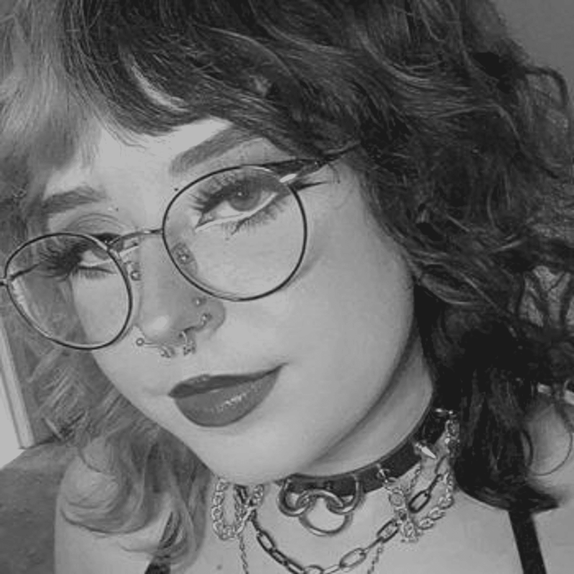 Portrait of Claire, a professional stylist at PR At Partners, showcasing their expertise and style.